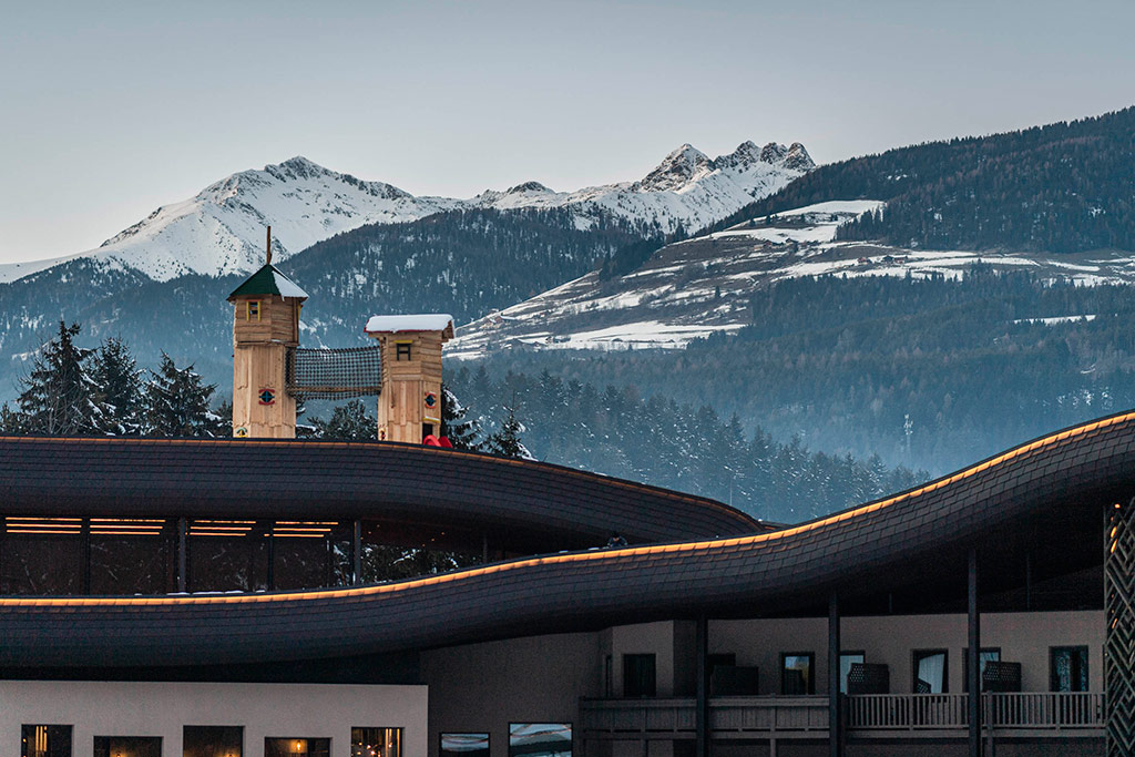 Falkensteiner Family Hotel Lido in Val Pusteria, tetto interattivo con giochi