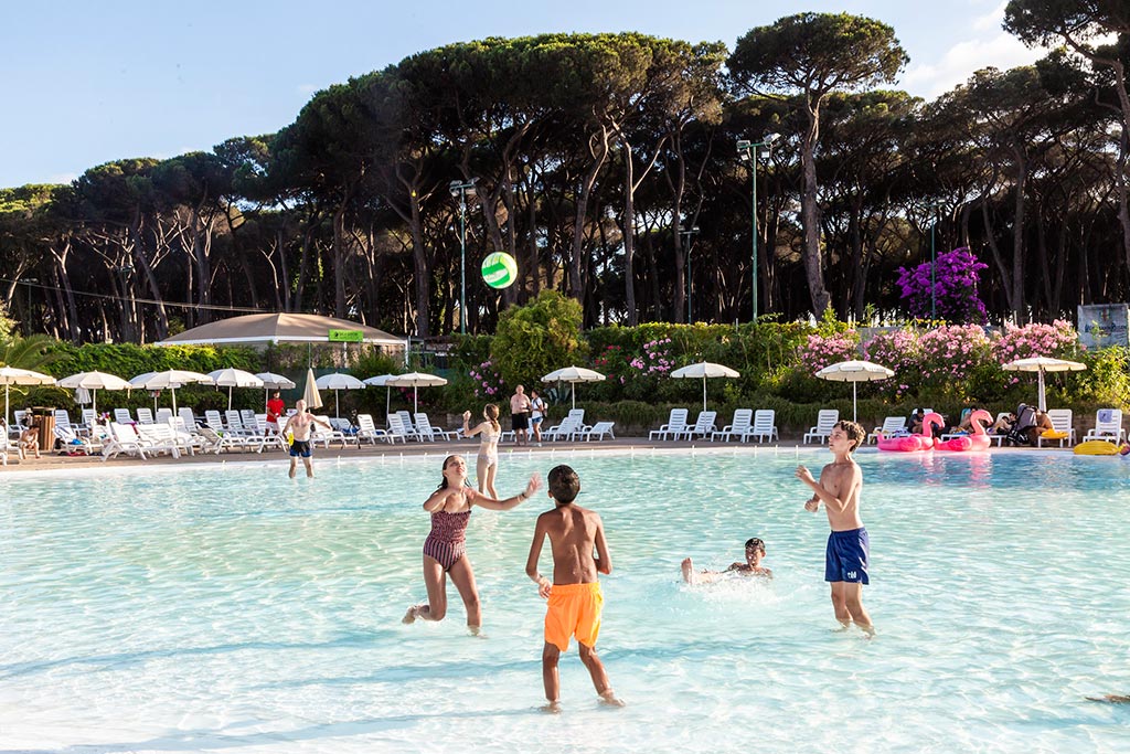 Fabulous Village, campeggio e villaggio per bambini tra Roma e Ostia, laguna