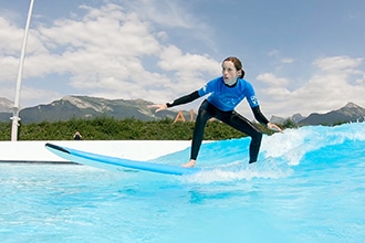 Summer Camp in Svizzera Les Elfes, surfing
