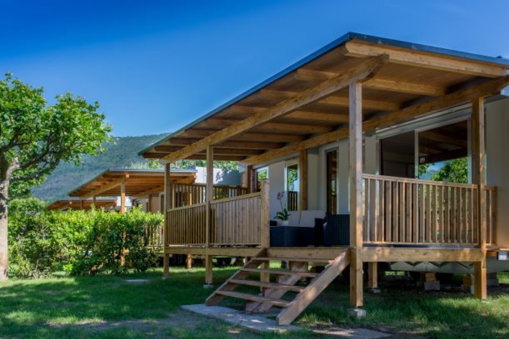Continental Camping Village sul Lago di Mergozzo per bambini, casa mobile