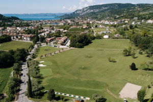 Poiano Garda Resort, hotel per bambini al lago di Garda, campo da golf