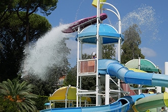 Estate al Luneur Park Splash Zone, scivoli