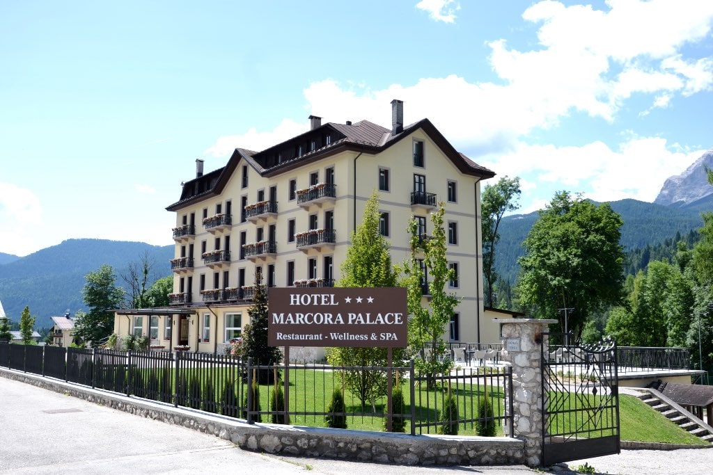 Hotel Marcora Palace a San Vito di Cadore, vista, estate
