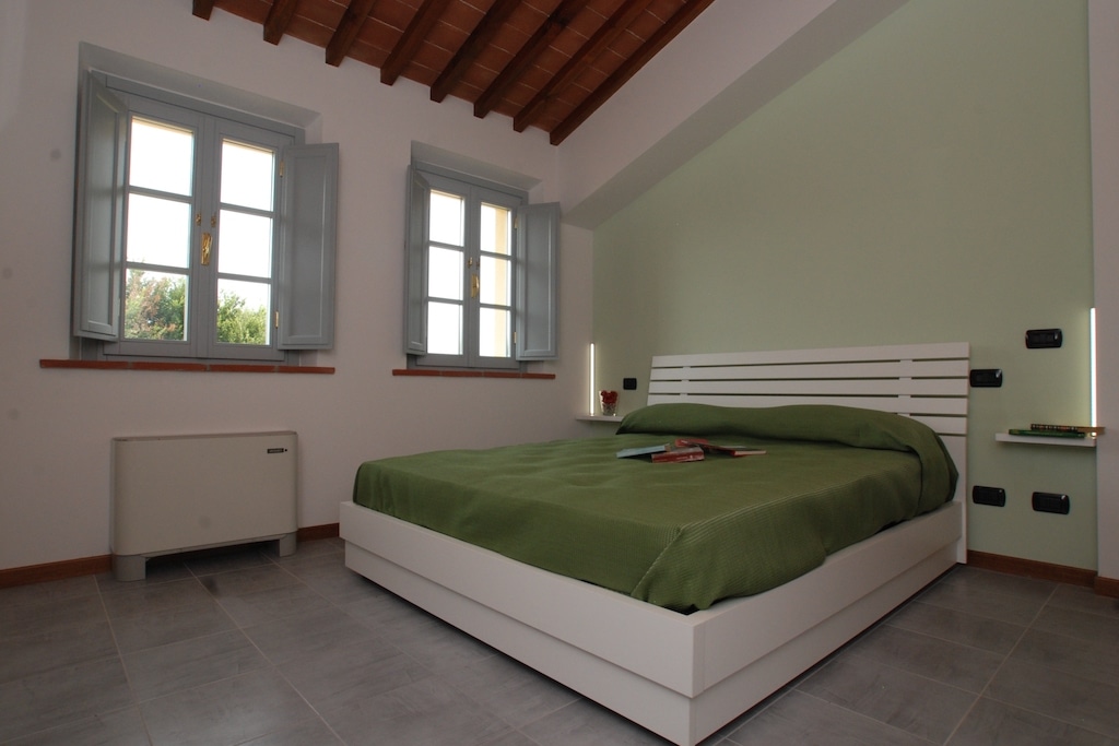 Incanto Toscano, casa vacanze vicino Pistoia, camera in appartamento Libellula