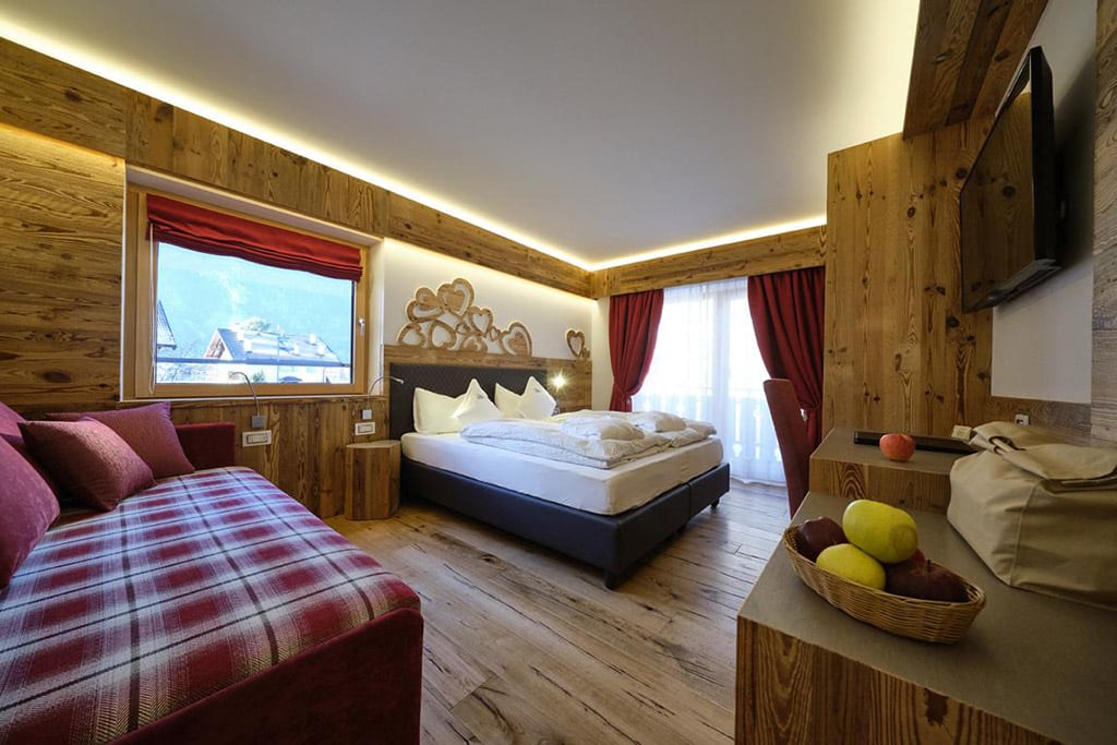 Hotel per bambini a Predazzo, Cimon Dolomites Hotel, camera Dolomites