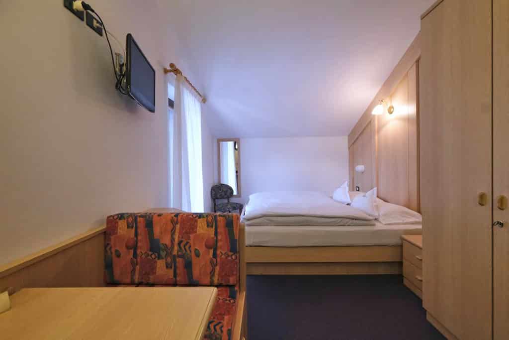 Hotel per bambini a Predazzo, Cimon Dolomites Hotel, camera mughetto