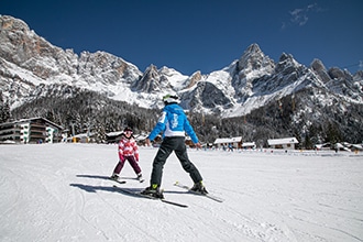 Inverno a San Martino di Castrozza con i bambini, lezioni di sci