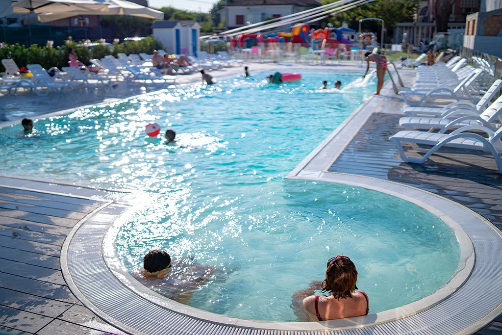Ciccio Family Hotel a Misano Adriatico, piscina principale al Ciccio park
