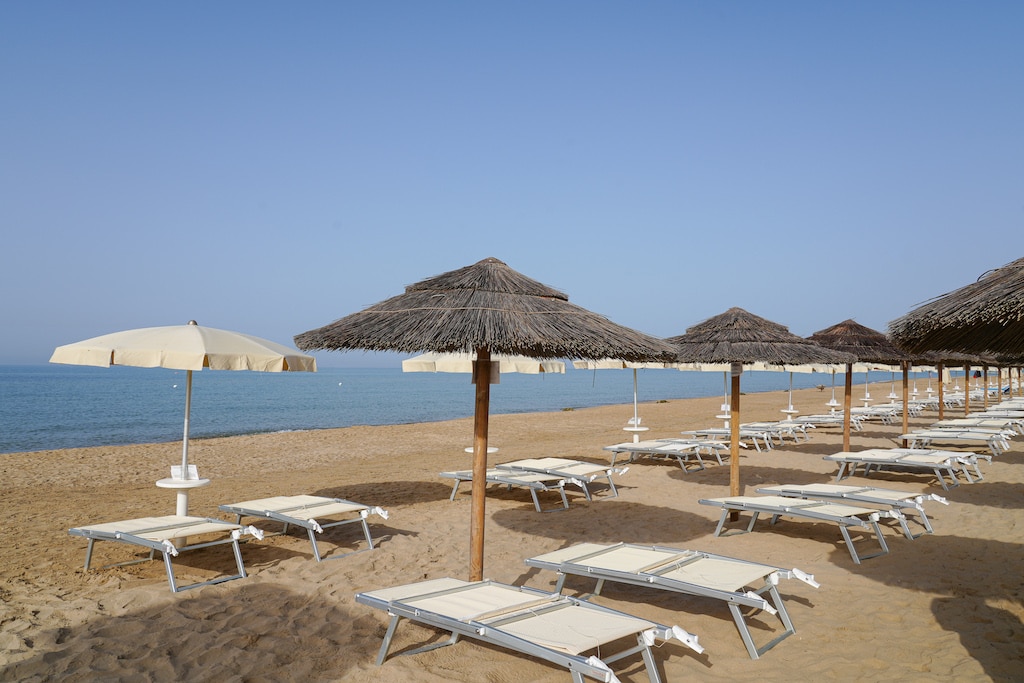 Sikania Resort & Spa per bambini in Sicilia, spiaggia attrezzata