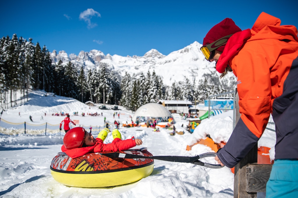 Trentino, Paganella, Hotel Miravalle, ciambelle piste da sci, inverno