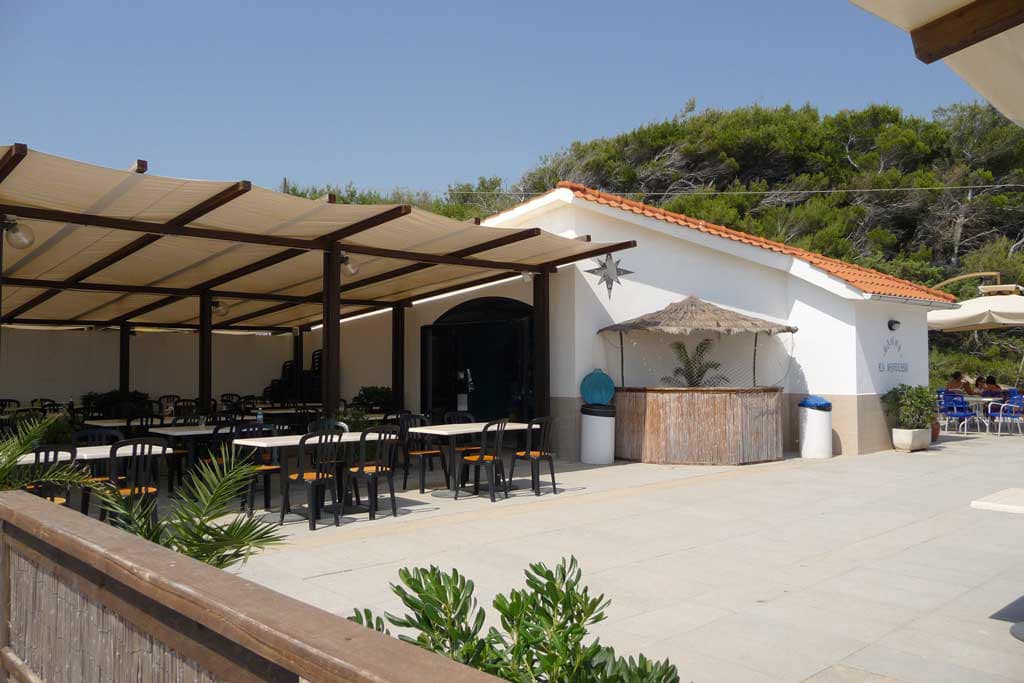 Residence per bambini Borgo Verde a Vada in Costa degli Etruschi, ristorante in spiaggia