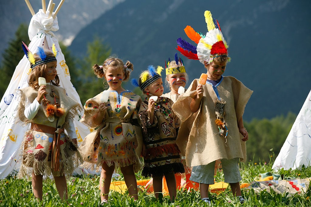 Family Resort Rainer per bambini in Val Pusteria, giornate a tema indiani