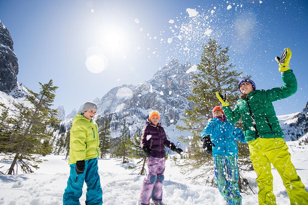 Family Resort Rainer per bambini in Val Pusteria, divertimento sulla neve