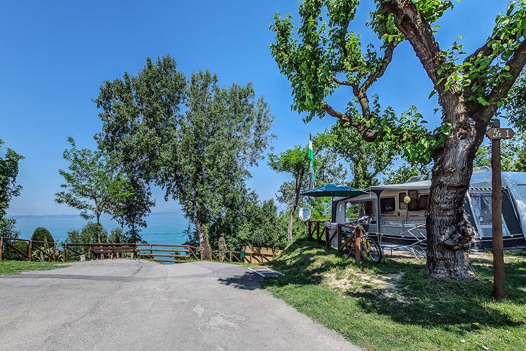 Camping Fossalta per bambini a Lazise sul Lago di Garda, campeggio vista lago