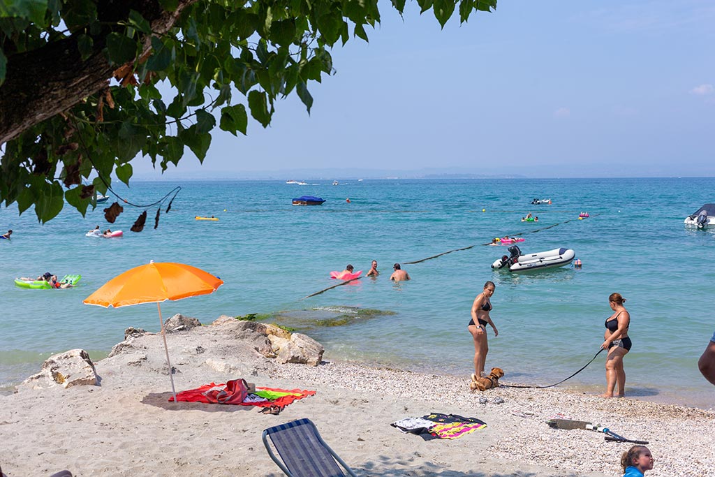 Camping Fossalta per bambini a Lazise sul Lago di Garda, spiaggia