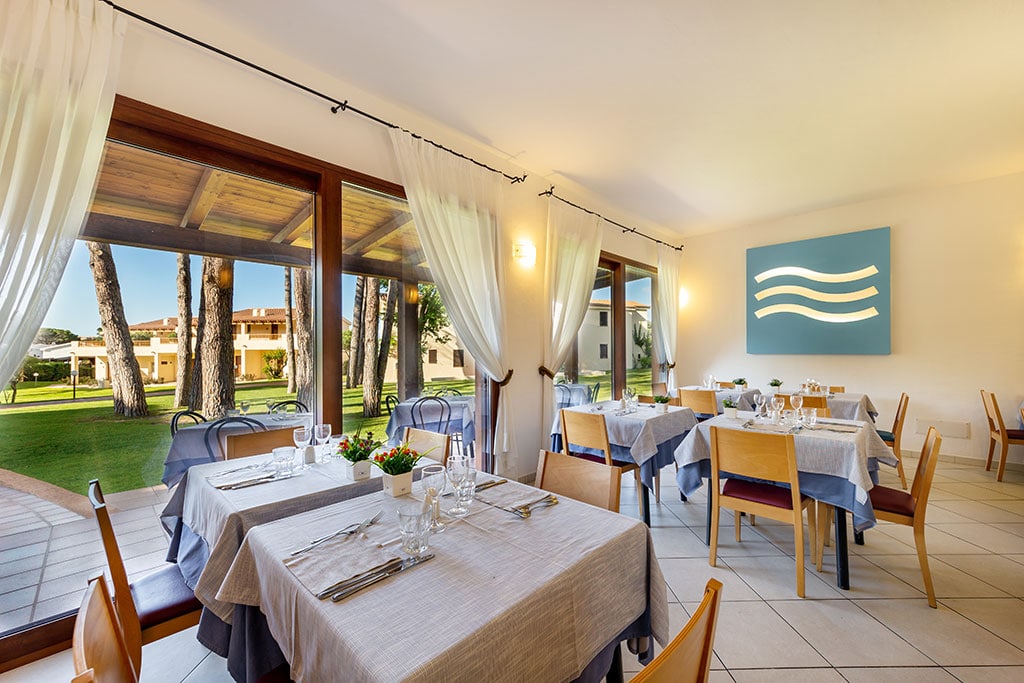 Blu Hotel Laconia Village per bambini in Gallura a Cannigione, ristorante