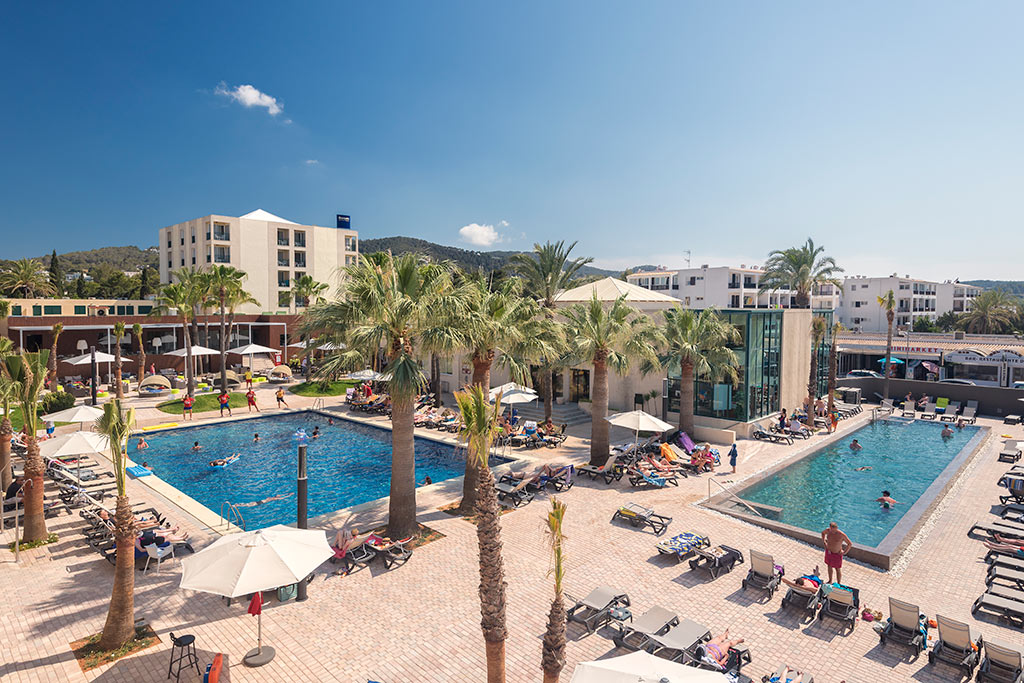 Nicolaus Club Occidental Ibiza resort per bambini, piscine