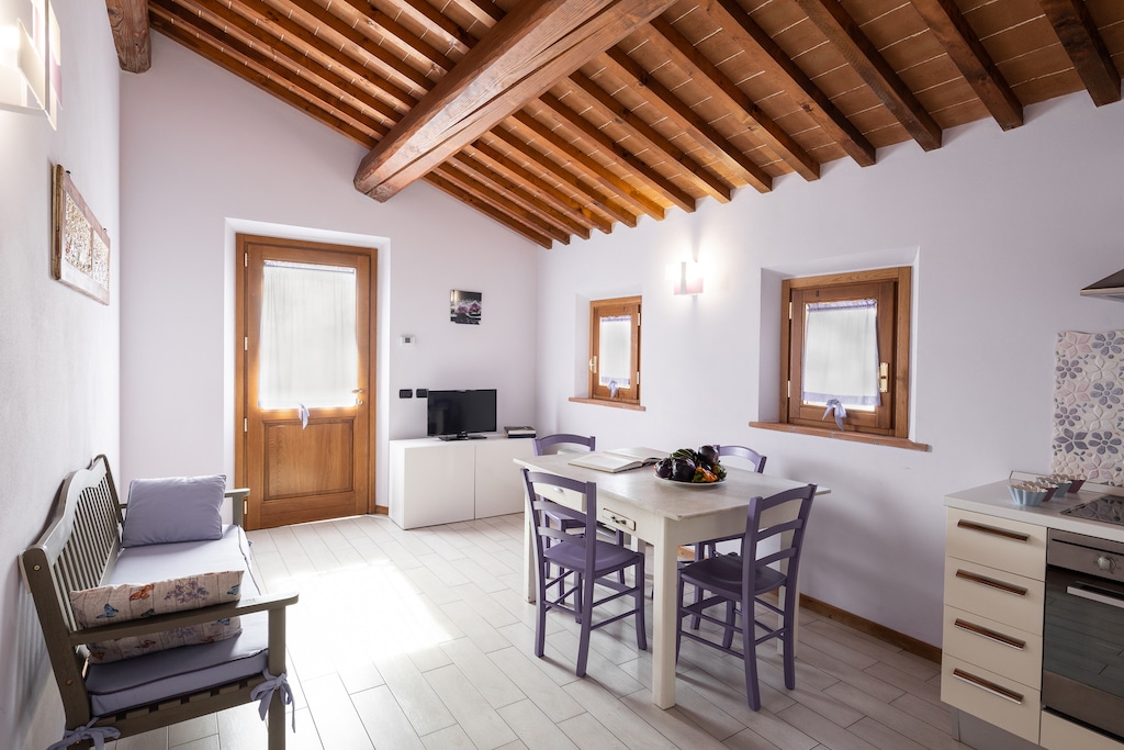 Toscana, Incanto Toscano, Appartamento Viola, Cucina e soggiorno