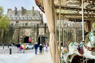La porta principale dell'ingresso a Saint Malo
