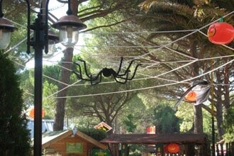 Halloween al Cavallino Matto, il più grande parco divertimenti di Toscana