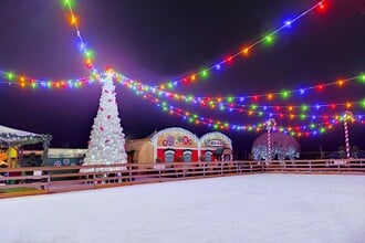 Il Villaggio di Natale Flover: la pista di pattinaggio