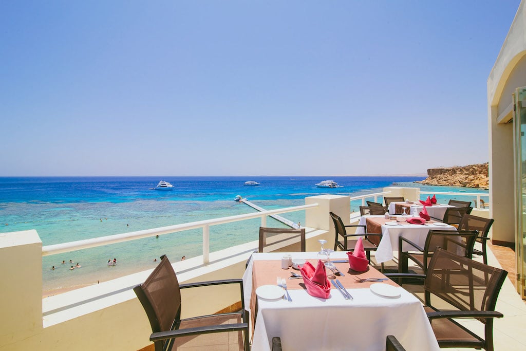 Veraclub Reef Oasis Beach Resort a Sharm el Sheikh, bar spiaggia