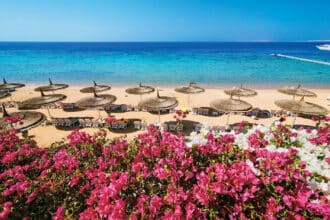 Veraclub Reef Oasis Beach Resort a Sharm el Sheikh, spiaggia attrezzata
