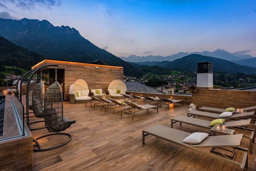 Brunet The Dolomites Resort hotel in Trentino a San Martino di Castrozza, rooftop con solarium