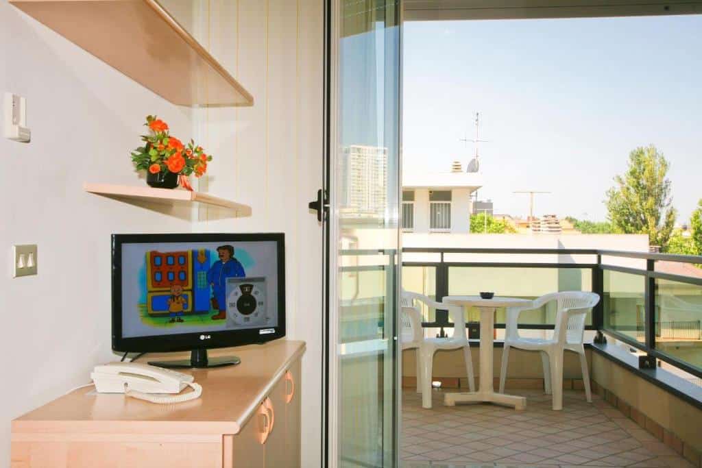 Rimini Residence, appartamenti sulla Riviera Romagnola, camera con terrazza