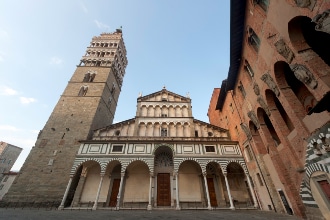Facciata del Duomo Di Pistoia