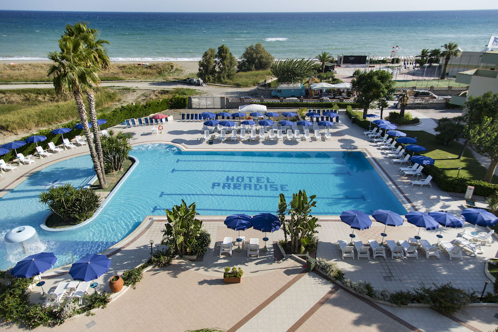 Blu Hotels, Hotel Village Paradise in Calabria, piscina panoramica e mare