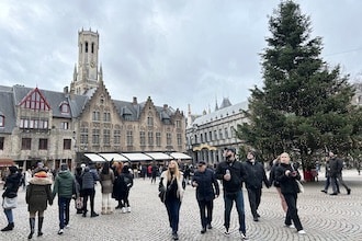 Bruges_piazza_inverno_phGrottoM