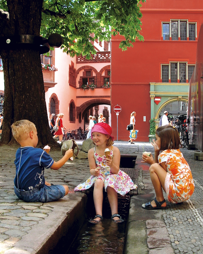 Friburgo con bambini in estate