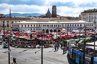 Porta Palazzo a Torino