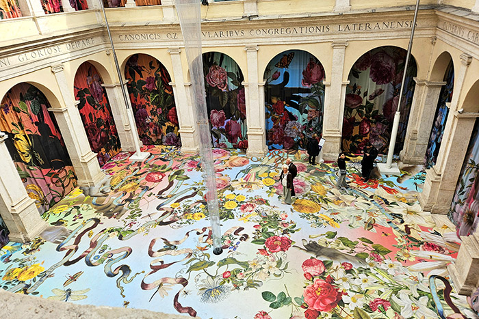 Mostra Flowers al Chiostro del Bramante di Roma