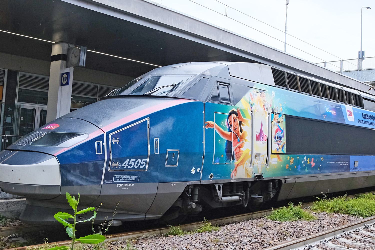 In treno a Disneyland Paris in famiglia, i treni TGV