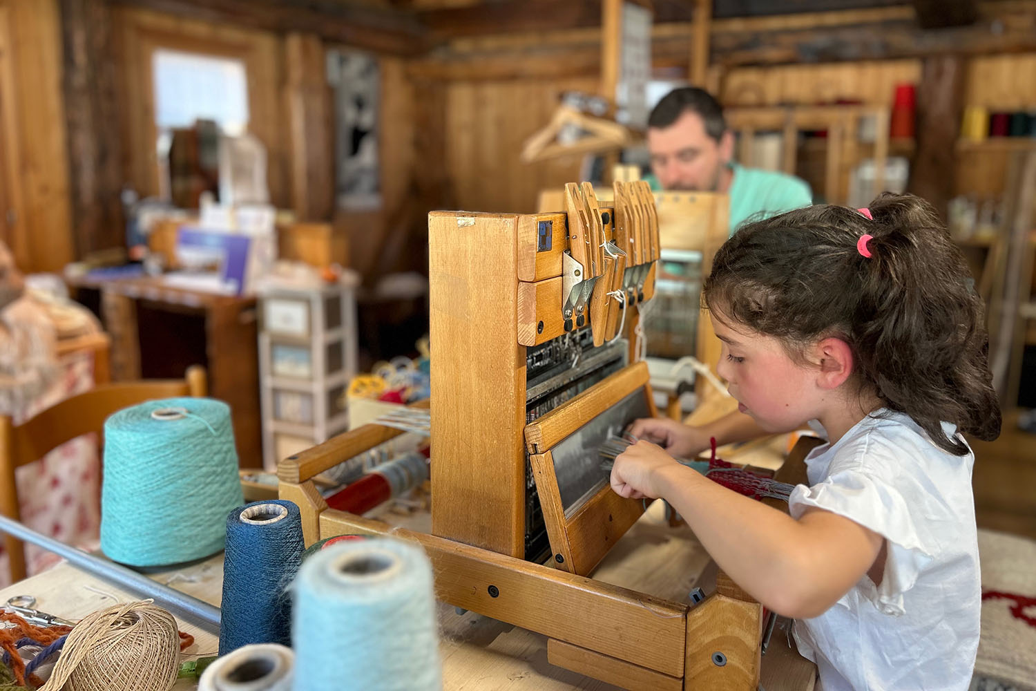 Laboratorio di tessitura Beibarhaus, vacanze d'estate con i bambini a Sauris